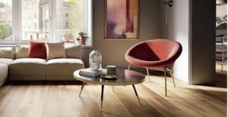 Ambientazione con parquet in noce zibellino di Woodco (www.woodco.it)