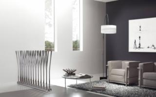 Il radiatore Bambù della collezione iDeas di Deltacalor è un vero e proprio oggetto design, libero dal vincolo della parete, ma con capacità termiche potenziate. È disponibile nella versione a 14, 26 o 38 tubi disponibili in un'ampia gamma di finiture. www.deltacalor.com Il radiatore Bambù della collezione iDeas di Deltacalor è un vero e proprio oggetto design, libero dal vincolo della parete, ma con capacità termiche potenziate. È disponibile nella versione a 14, 26 o 38 tubi disponibili in un'ampia gamma di finiture. www.deltacalor.com
