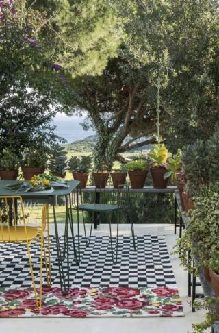 tappeto esterno rettangolare artigianale puro pet decoro geometrico rose rosse oaxaca nanimarquina tappeti.it tappeto esterno rettangolare artigianale puro pet decoro geometrico rose rosse oaxaca nanimarquina tappeti.it