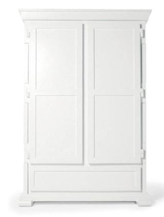 Ha l'aspetto di un armadio retrò, ma è completamente costruito con pannelli alveolari in carta e cartone bianco, con laccatura PU,  l'originale modello Paper Cupboard di Moooi. È disponibile in due varianti di colore. Misura L 155 x P 68 x H 238 cm. Prezzo da 4.912 euro. www.moooi.com Ha l'aspetto di un armadio retrò, ma è completamente costruito con pannelli alveolari in carta e cartone bianco, con laccatura PU,  l'originale modello Paper Cupboard di Moooi. È disponibile in due varianti di colore. Misura L 155 x P 68 x H 238 cm. Prezzo da 4.912 euro. www.moooi.com