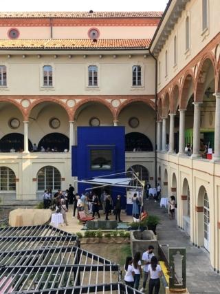 HOUSEBOAT - Rubner House + arch Lucio Micheletti presso chiostro Olona del Museo della Scienza e della Tecnologia HOUSEBOAT - Rubner House + arch Lucio Micheletti presso chiostro Olona del Museo della Scienza e della Tecnologia