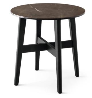 Il tavolino Abrey di Calligaris ha una solida struttura realizzata in legno di Frassino e il piano fisso disponibile in ceramica effetto marmo o in legno. Il top può avere forme diverse: rotondo, quadrato, ovale o rettangolare. Può essere affiancato da solo o in gruppo ai divani per dare vita ad una più ampia superficie di appoggio. Misura Ø 50 x H 50 cm. www.calligaris.com – Fuorisalone, Calligaris Store Milano Duomo, Via Baracchini 9, Milano Il tavolino Abrey di Calligaris ha una solida struttura realizzata in legno di Frassino e il piano fisso disponibile in ceramica effetto marmo o in legno. Il top può avere forme diverse: rotondo, quadrato, ovale o rettangolare. Può essere affiancato da solo o in gruppo ai divani per dare vita ad una più ampia superficie di appoggio. Misura Ø 50 x H 50 cm. www.calligaris.com – Fuorisalone, Calligaris Store Milano Duomo, Via Baracchini 9, Milano