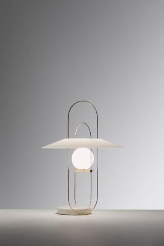 Lampada da tavolo Setareh di FontanaArte Lampada da tavolo Setareh di FontanaArte