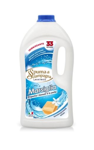 La linea dei Bucati liquidi Spuma di Sciampagna è perfetta per i lavaggi a mano e in lavatrice. Il bucato classico Marsiglia è arricchito con sapone di origine naturale. Dermatologicamente testato, ha una formula concentrata efficace anche a freddo, tappo pratico a gonnella che evita sprechi perché aiuta a dosare il prodotto e flacone in parte in plastica riciclata. Da 1.485 ml (33 lavaggi), prezzo 4,99 euro. www.spumadisciampagna.it La linea dei Bucati liquidi Spuma di Sciampagna è perfetta per i lavaggi a mano e in lavatrice. Il bucato classico Marsiglia è arricchito con sapone di origine naturale. Dermatologicamente testato, ha una formula concentrata efficace anche a freddo, tappo pratico a gonnella che evita sprechi perché aiuta a dosare il prodotto e flacone in parte in plastica riciclata. Da 1.485 ml (33 lavaggi), prezzo 4,99 euro. www.spumadisciampagna.it