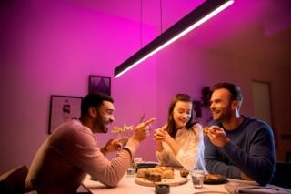 Signify Philips Hue ambientata cena Signify Philips Hue ambientata cena