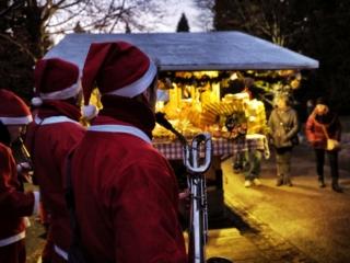 Mercatino di Natale a Levico Terme, Foto: Romano Magrone Mercatino di Natale a Levico Terme, Foto: Romano Magrone