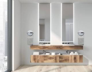 Microcomfort T di Vortice si può installare sulle pareti dei bagni per funzionare anche come scaldasalviette o semplicemente appoggiare sul pavimento. Il pannello comandi con tasti a sfioro è sul coperchio frontale e ha potenza massima di 1.500 watt. Ha grado di protezione IP 23 e timer con cronotermostato per la programmazione settimanale. Misura Ø 38 x H 15 cm. Prezzo 189 euro. www.vortice.it