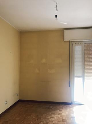 Lo studio prima del relooking Lo studio prima del relooking