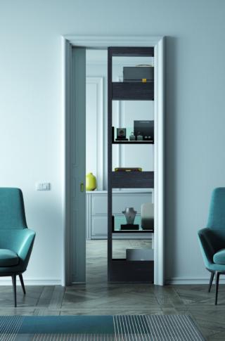 Sistema Bigfoot di Protek a scomparsa nSistema Bigfoot di Protek a scomparsa nel vano di una porta