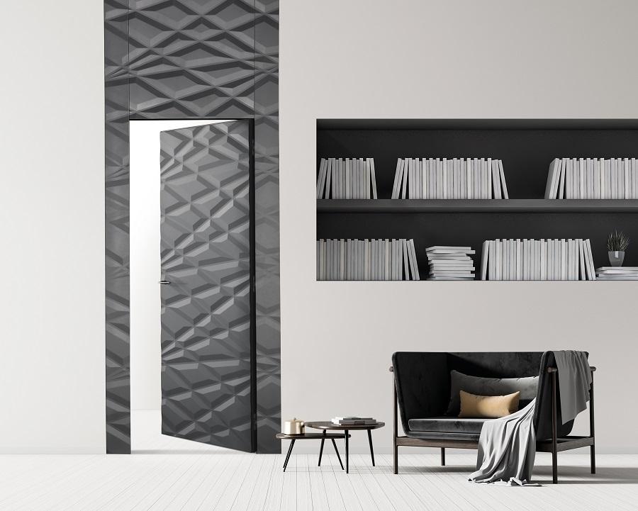 Anche se l’anta ha dimensioni standard, in questa versione XL di Solid Light di Style House le cornici diventano una sorta di boiserie che dona un effetto a tutt’altezza. La superficie ha un disegno tridimensionale geometrico, con la luce che esalta il gioco di pieni e vuoti. La finitura è bianca da pitturare o laccata ultra satinata zero gloss. Prezzo: 1.945 euro + Iva. www.shporte.it Anche se l’anta ha dimensioni standard, in questa versione XL di Solid Light di Style House le cornici diventano una sorta di boiserie che dona un effetto a tutt’altezza. La superficie ha un disegno tridimensionale geometrico, con la luce che esalta il gioco di pieni e vuoti. La finitura è bianca da pitturare o laccata ultra satinata zero gloss. Prezzo: 1.945 euro + Iva. www.shporte.it