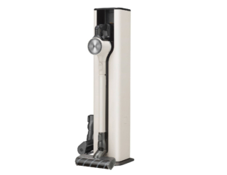 L’aspirapolvere e lavapavimenti CordZero All in One A9T-ULTRA1C di Lg si svuota automaticamente nella stazione di ricarica. Ha autonomia di 120 minuti grazie alle 2 batterie, filtro a tre strati e luce a ultravioletti UVC che agisce sullo strato superiore della polvere all’interno del sacchetto per inibire la proliferazione dei batteri dovuta all'accumulo dello sporco. Misura L 26 x P 27 x H 112 cm. Prezzo 899 euro. www.lg.com L’aspirapolvere e lavapavimenti CordZero All in One A9T-ULTRA1C di Lg si svuota automaticamente nella stazione di ricarica. Ha autonomia di 120 minuti grazie alle 2 batterie, filtro a tre strati e luce a ultravioletti UVC che agisce sullo strato superiore della polvere all’interno del sacchetto per inibire la proliferazione dei batteri dovuta all'accumulo dello sporco. Misura L 26 x P 27 x H 112 cm. Prezzo 899 euro. www.lg.com