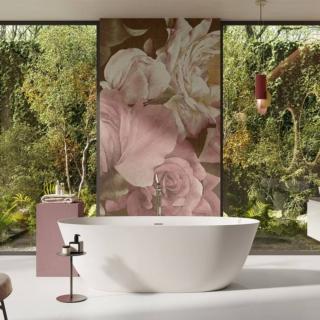 Trae ispirazione dalla natura la collezione Metamorfosi di RAK Ceramics, che unisce il fascino materico delle lastre in gres porcellanato spatolato effetto resina con colorazioni vivaci e decori audaci, come queste rose giganti. Nove i colori e undici i decori disponibili. www.rakceramics.com Trae ispirazione dalla natura la collezione Metamorfosi di RAK Ceramics, che unisce il fascino materico delle lastre in gres porcellanato spatolato effetto resina con colorazioni vivaci e decori audaci, come queste rose giganti. Nove i colori e undici i decori disponibili. www.rakceramics.com