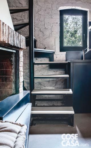 scala a chiocciola in ferro e legno scala a chiocciola in ferro e legno