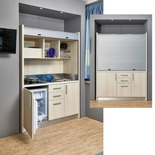 Il modello K-108 di MobilSpazio è realizzato con pannelli in particelle di legno nobilitati (CARB) con top in laminato e alzatina in acciaio 18/10. La cappa può essere richiesta anche in versione con scarico all’esterno. L’area operativa può essere completamente nascosta da una pratica serranda in pvc. Costa 3.498 euro. Dimensioni: L 157,6 x P 61 x H 211 cm. www.mobilspazio.it Il modello K-108 di MobilSpazio è realizzato con pannelli in particelle di legno nobilitati (CARB) con top in laminato e alzatina in acciaio 18/10. La cappa può essere richiesta anche in versione con scarico all’esterno. L’area operativa può essere completamente nascosta da una pratica serranda in pvc. Costa 3.498 euro. Dimensioni: L 157,6 x P 61 x H 211 cm. www.mobilspazio.it