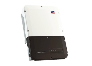 Con ben tre collegamenti per batteria, l'inverter Sunny Boy Storage 3.7/5.0/6.0 di SMA  consente di realizzare sistemi di accumulo di grandi dimensioni per avere a disposizione l’energia solare prodotta dall'impianto fotovoltaico ogni volta che serve. www.sma-italia.com Con ben tre collegamenti per batteria, l'inverter Sunny Boy Storage 3.7/5.0/6.0 di SMA  consente di realizzare sistemi di accumulo di grandi dimensioni per avere a disposizione l’energia solare prodotta dall'impianto fotovoltaico ogni volta che serve. www.sma-italia.com