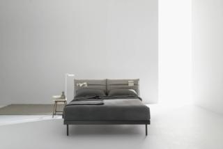 Ajar (Design Monica Graffeo) Ajar (Design Monica Graffeo)