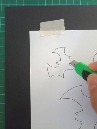 Decorazioni Halloween cartoncino nero ritagliare sagome cutter Decorazioni Halloween cartoncino nero ritagliare sagome cutter