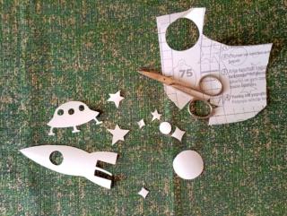 Lampada_bambini_vaso_faidate_lucialed_spazio_ritagliaresagome_carta adesiva Lampada_bambini_vaso_faidate_lucialed_spazio_ritagliaresagome_carta adesiva