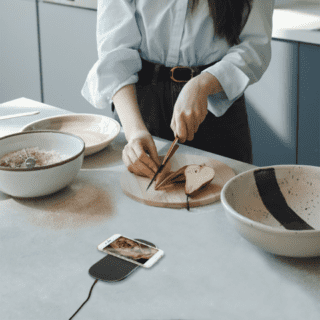 La soluzione di ricarica Wireless Charger Multi di Varta La soluzione di ricarica Wireless Charger Multi di Varta