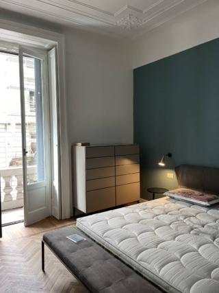 inserimento nuova cassettiera camera relooking inserimento nuova cassettiera camera relooking