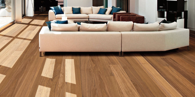 prefinito Antico Asolo 3 strati Natura, Teak Burma Select Spazzolato Verniciato di CP Parquet