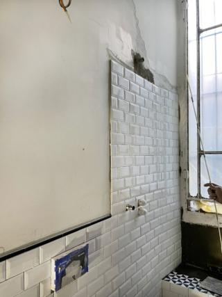 altezza piastrelle in cantiere per doccia e cassetta altezza piastrelle in cantiere per doccia e cassetta