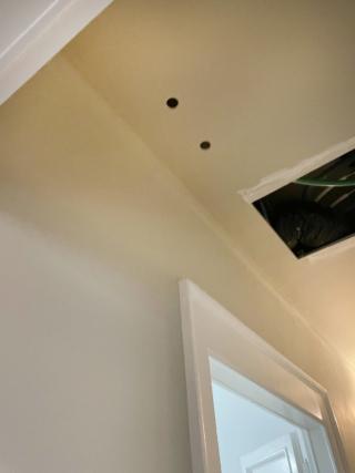 cantiere sportello per macchina aria condizionata e buchi faretti cantiere sportello per macchina aria condizionata e buchi faretti