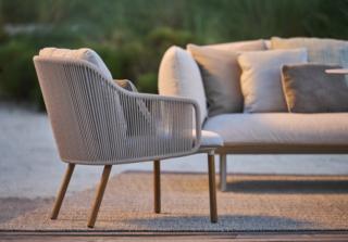 sedia Senja (design Wim Segers) di Tribù, Henry van de Velde Award 2022