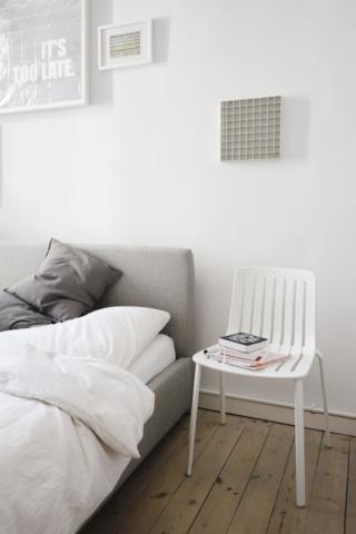 sedia Plato (design Jasper Morrison) di Magis, Compasso d'oro 2022