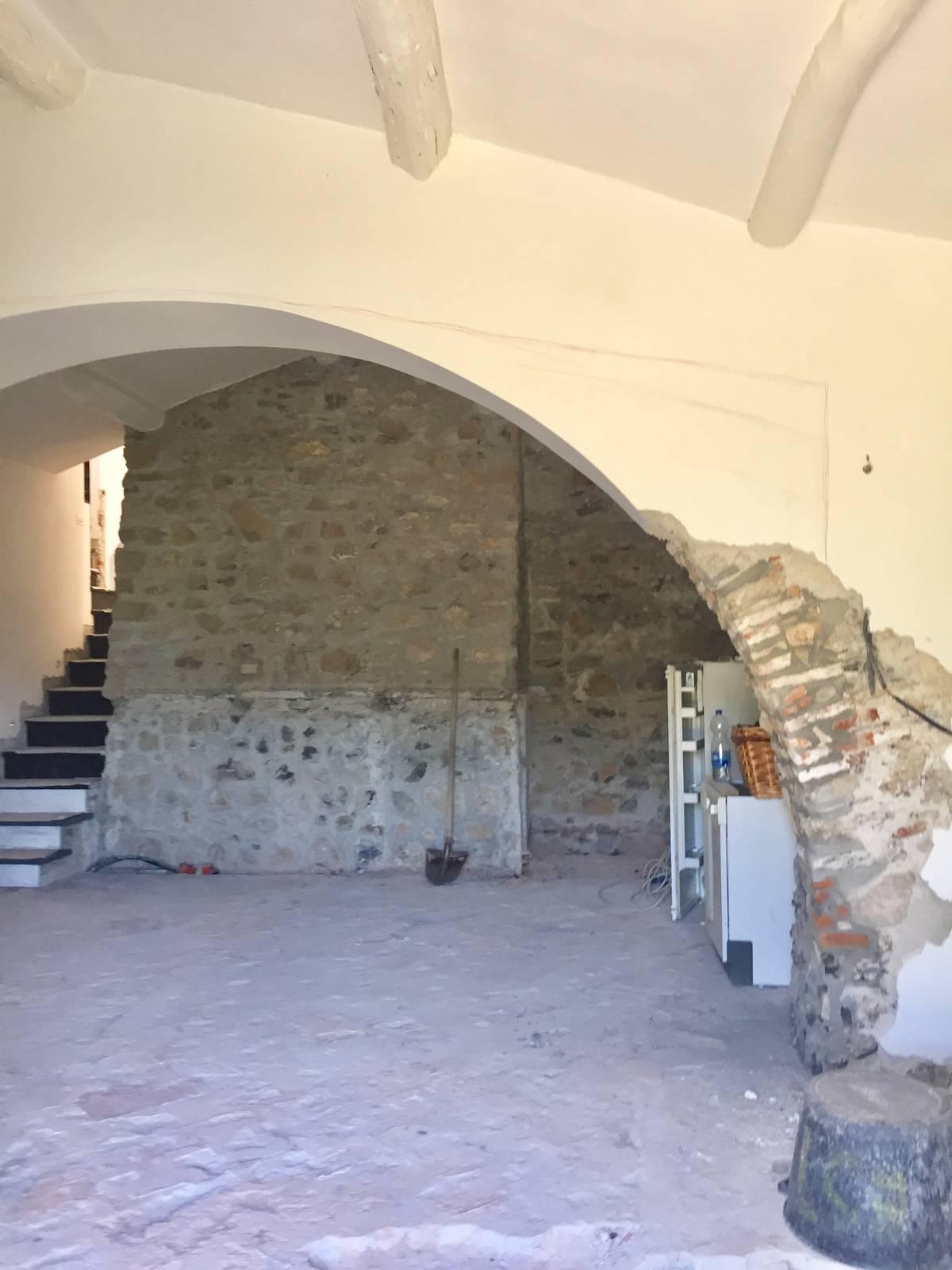 si iniza a scrostare si iniza a scrostare