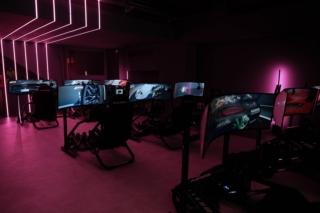 Signify - Philips Hue presso spazio PLB (3) Signify - Philips Hue presso spazio PLB (3)