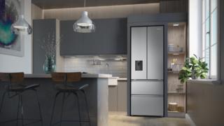 Hisense RF632 Hisense RF632