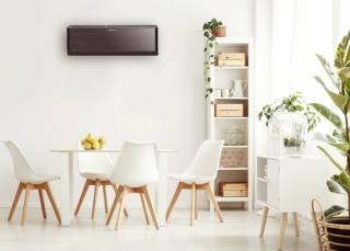 La gamma di climatizzatori Vitoclima coniuga efficienza energetica e comfort a un design elegante. La gamma di climatizzatori Vitoclima coniuga efficienza energetica e comfort a un design elegante.