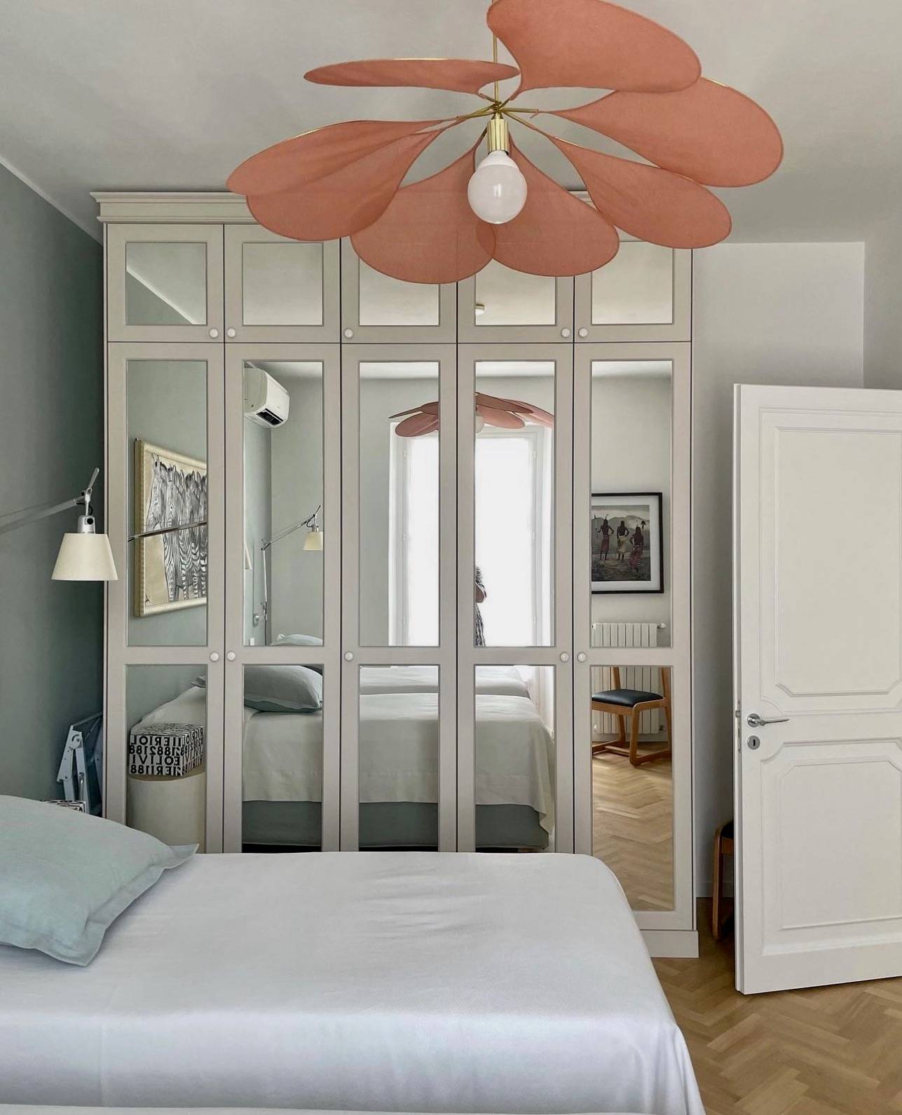 armadio con specchi old style