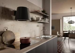 La cappa Beat di Faber che nasce come cappa sospesa, assume una configurazione tutta nuova a parete. Dal carattere contemporaneo e dal design fresco e moderno, è proposta in versione parete e con colori intensi e decisi, il bianco e il nero, con una finitura ultra matt. In classe energetica A, Beat a parete ha un’elevata capacità di aspirazione e risulta anche molto facile da pulire, grazie al filtro antigrasso lavabile in lavastoviglie. Le ottime performance della cappa, inoltre, sono completate dalla funzione Intensive Speed, che attiva il motore alla massima potenza per sei minuti, in caso di esigenze particolari di cottura. Nasce inoltre la proposta di configurazione inedita della cappa Beat a parete in coppia, per uno stile ricercato e il doppio del potere aspirante. www.faberspa.com
Fuorisalone, zona Brera, Showroom Franke Faber, Via Pontaccio 18, Milano. La cappa Beat di Faber che nasce come cappa sospesa, assume una configurazione tutta nuova a parete. Dal carattere contemporaneo e dal design fresco e moderno, è proposta in versione parete e con colori intensi e decisi, il bianco e il nero, con una finitura ultra matt. In classe energetica A, Beat a parete ha un’elevata capacità di aspirazione e risulta anche molto facile da pulire, grazie al filtro antigrasso lavabile in lavastoviglie. Le ottime performance della cappa, inoltre, sono completate dalla funzione Intensive Speed, che attiva il motore alla massima potenza per sei minuti, in caso di esigenze particolari di cottura. Nasce inoltre la proposta di configurazione inedita della cappa Beat a parete in coppia, per uno stile ricercato e il doppio del potere aspirante. www.faberspa.com
Fuorisalone, zona Brera, Showroom Franke Faber, Via Pontaccio 18, Milano.