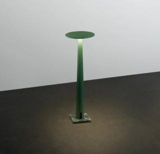 Sottile e slanciata la nuova lampada da tavolo Portofino di NEMO Lighting che è portatile e ricaricabile; è completamente realizzata in policarbonato stampato a iniezione. La base in marmo squadrata, disponibile in diverse essenze, mla impreziosisce e la rende stabile.    www.nemolighting.com – Fuorisalone, Nemo Showroom, Corso Monforte 19/A, Milano Sottile e slanciata la nuova lampada da tavolo Portofino di NEMO Lighting che è portatile e ricaricabile; è completamente realizzata in policarbonato stampato a iniezione. La base in marmo squadrata, disponibile in diverse essenze, mla impreziosisce e la rende stabile.    www.nemolighting.com – Fuorisalone, Nemo Showroom, Corso Monforte 19/A, Milano