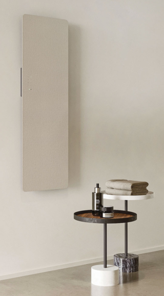 Helios di Disenia ha un design piatto, a piastra, in più materiali
e finiture; qui è in Tecnogel,
con finitura Join Sabbia. Elettrico,
è regolabile con pannello
touch screen e telecomando.
Misura L 40 x H 120 cm, L 50 x
H 100 cm o L 60 x H 122 cm.
Costa da 1.616 euro + Iva. www.disenia.it Helios di Disenia ha un design piatto, a piastra, in più materiali
e finiture; qui è in Tecnogel,
con finitura Join Sabbia. Elettrico,
è regolabile con pannello
touch screen e telecomando.
Misura L 40 x H 120 cm, L 50 x
H 100 cm o L 60 x H 122 cm.
Costa da 1.616 euro + Iva. www.disenia.it