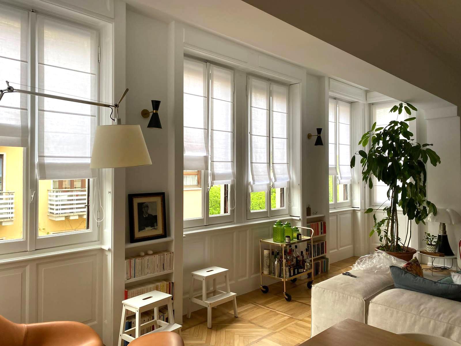 bow window con tende