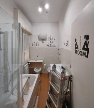 ristrutturazione bagno foto del prima