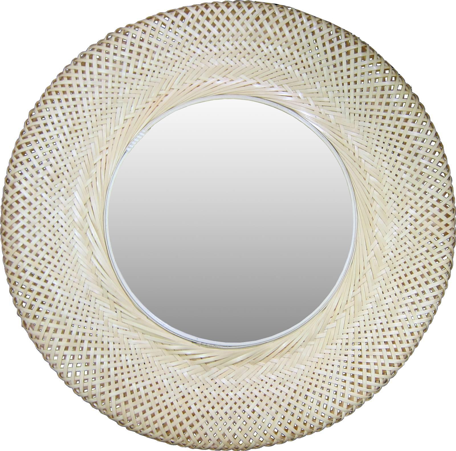 Specchio Utaka con cornice naturale, 55 x 55 cm Ø55 cm, INSPIRE,  44,99 euro. Specchio Utaka con cornice naturale, 55 x 55 cm Ø55 cm, INSPIRE,  44,99 euro.