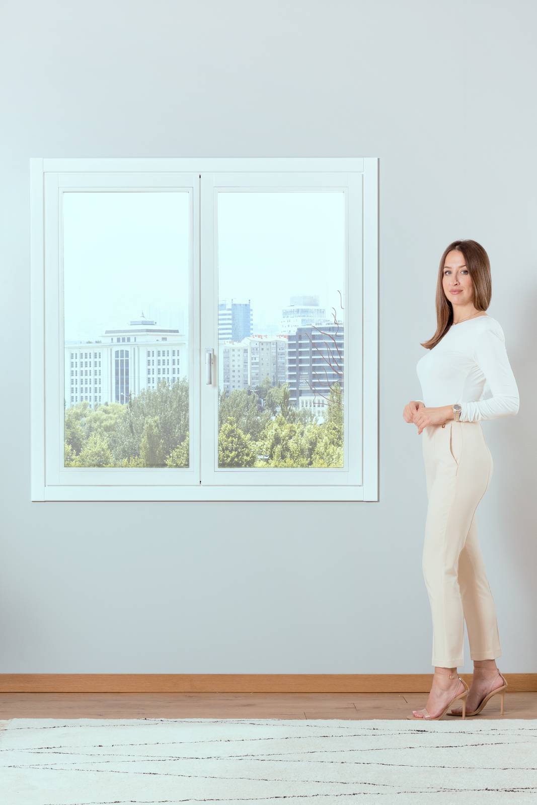 Camilla Bellini, collezione finestre Omnia di Sidel Camilla Bellini, collezione finestre Omnia di Sidel