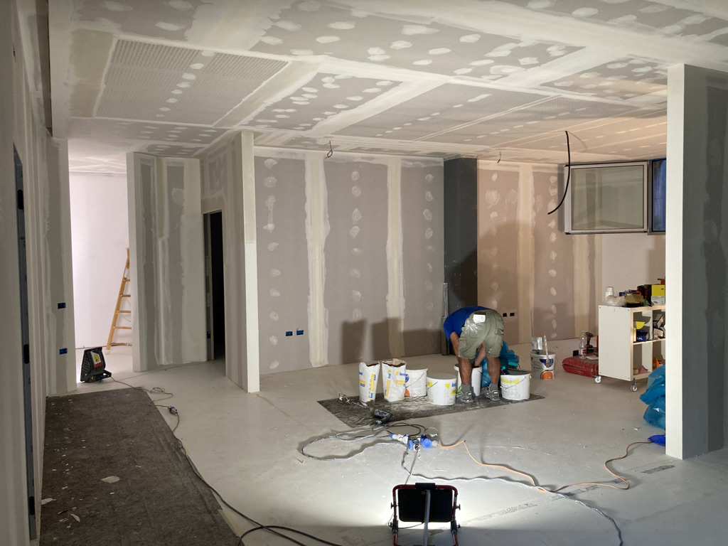 rendere abitabile interrato progetto pareti vetrate Eclissi rendere abitabile interrato progetto pareti vetrate Eclissi