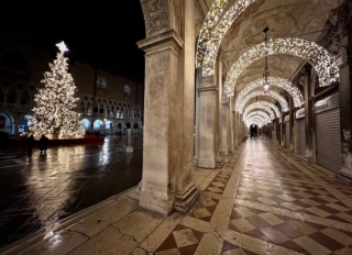 Venezia accende il Natale Venezia accende il Natale