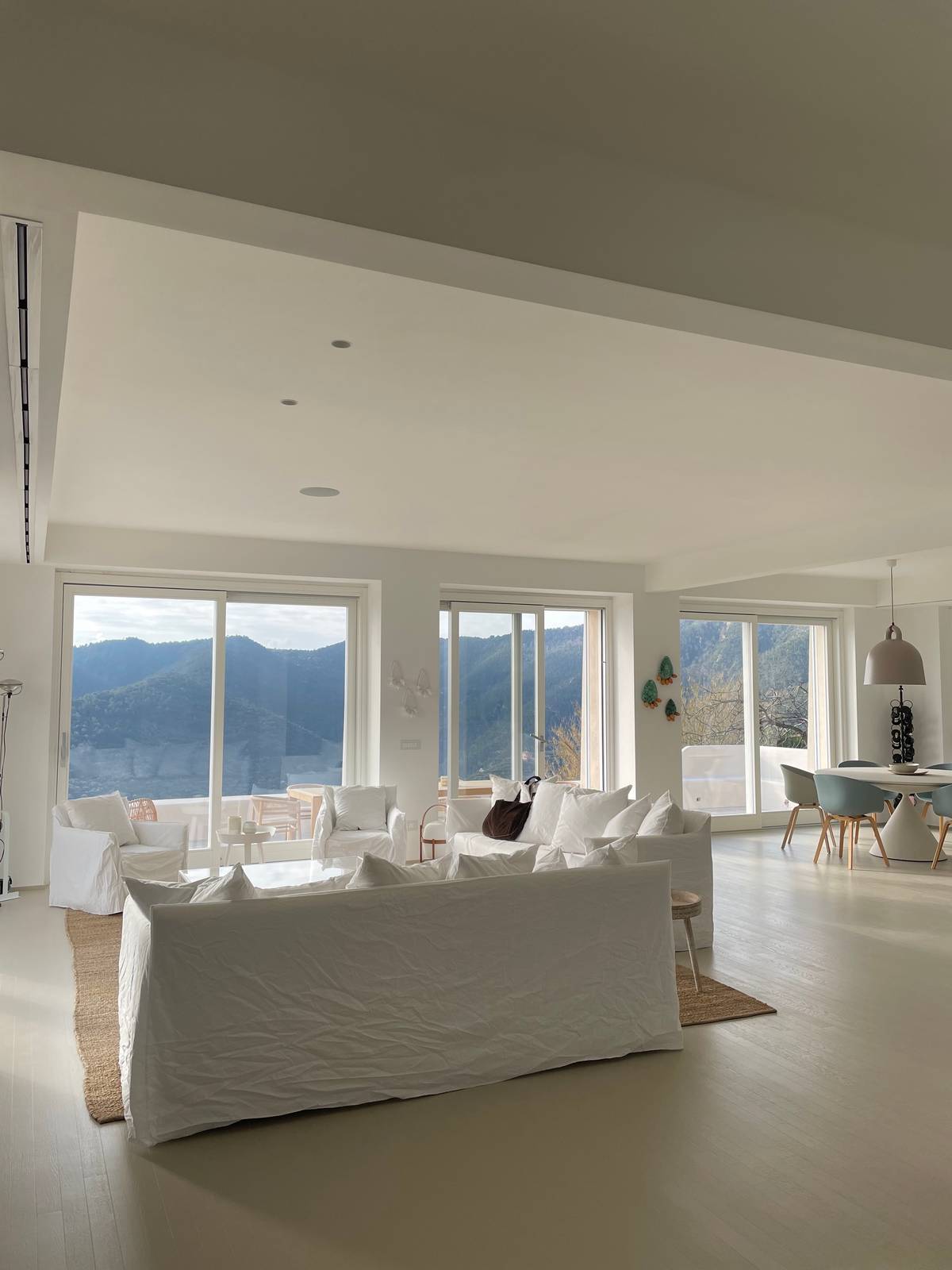 Parquet con resina in casa al mare white Parquet con resina in casa al mare white