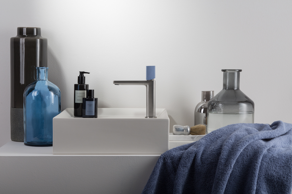 indaco miscelatore Haptic Concrete Colors di Ritmonio www.ritmonio.it indaco miscelatore Haptic Concrete Colors di Ritmonio www.ritmonio.it