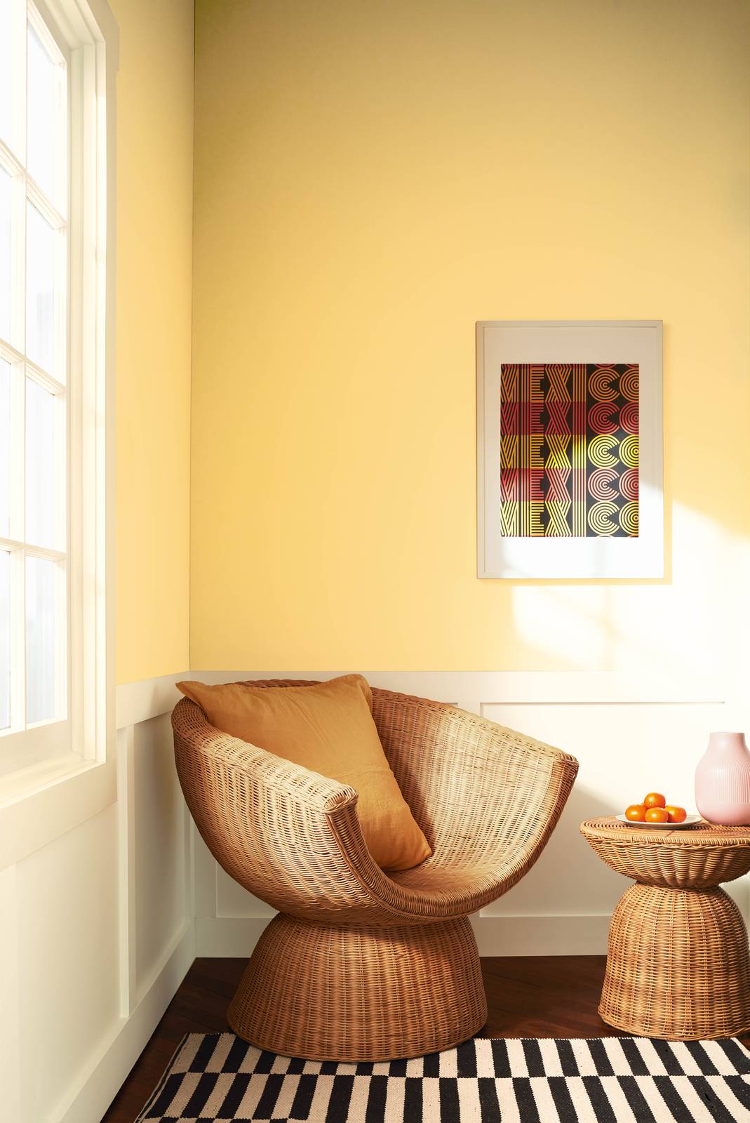 Benjamin Moore Honeybee