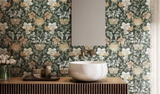 Sabbia e verde e panna nelle piastrelle Stratford di Ragno Sabbia e verde e panna nelle piastrelle Stratford di Ragno