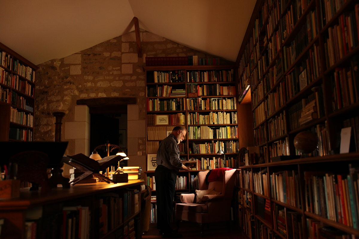 Mostra The Library at Night La biblioteca di notte Genova Cose di