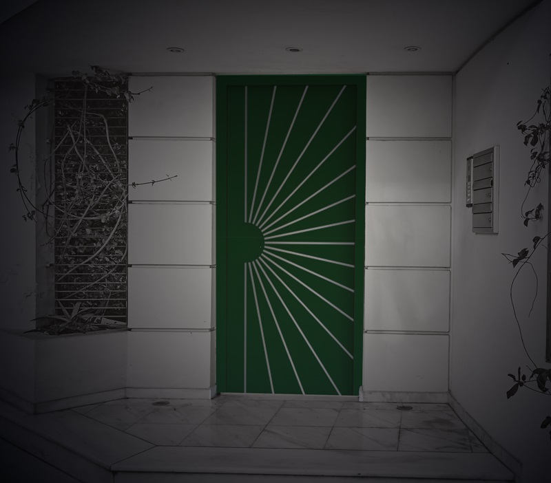 La porta d'ingresso Linium di Etherma offre un elevato isolamento termico grazie all'utilizzo di materiali di qualità, come legno proveniente da foreste sostenibili e dalle proprietà isolanti naturali e alluminio, resistente alle intemperie. Trasmittanza termica Ud fino a 0,88 W/m²K. La sicurezza arriva fino alla classe antieffrazione RC3. Diversi i pannelli di finitura, di varie estetiche e colori, qui è proposto il modello Stella Alpina. https://ethermadoors.com La porta d'ingresso Linium di Etherma offre un elevato isolamento termico grazie all'utilizzo di materiali di qualità, come legno proveniente da foreste sostenibili e dalle proprietà isolanti naturali e alluminio, resistente alle intemperie. Trasmittanza termica Ud fino a 0,88 W/m²K. La sicurezza arriva fino alla classe antieffrazione RC3. Diversi i pannelli di finitura, di varie estetiche e colori, qui è proposto il modello Stella Alpina. https://ethermadoors.com