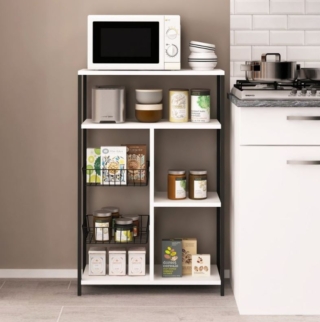 Facile da ambientare lo scaffale da cucina multiuso Nilufer di Effezeta Italia che abbina la struttura in metallo nero ai quattro ripiani rivestiti in melamina bianca;sono presenti due pratici cestini in filo metallico nero. Misura L 65 x P 30 x H 100 cm. Prezzo 119,56 euro. www.effezetaitalia.it